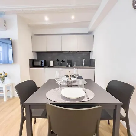 公寓 Imbriani 10a Tirabora Short Rent
